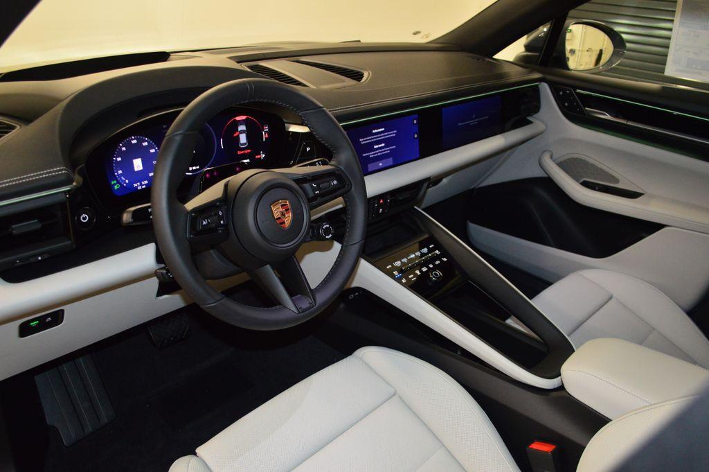 new 2026 Porsche Macan car