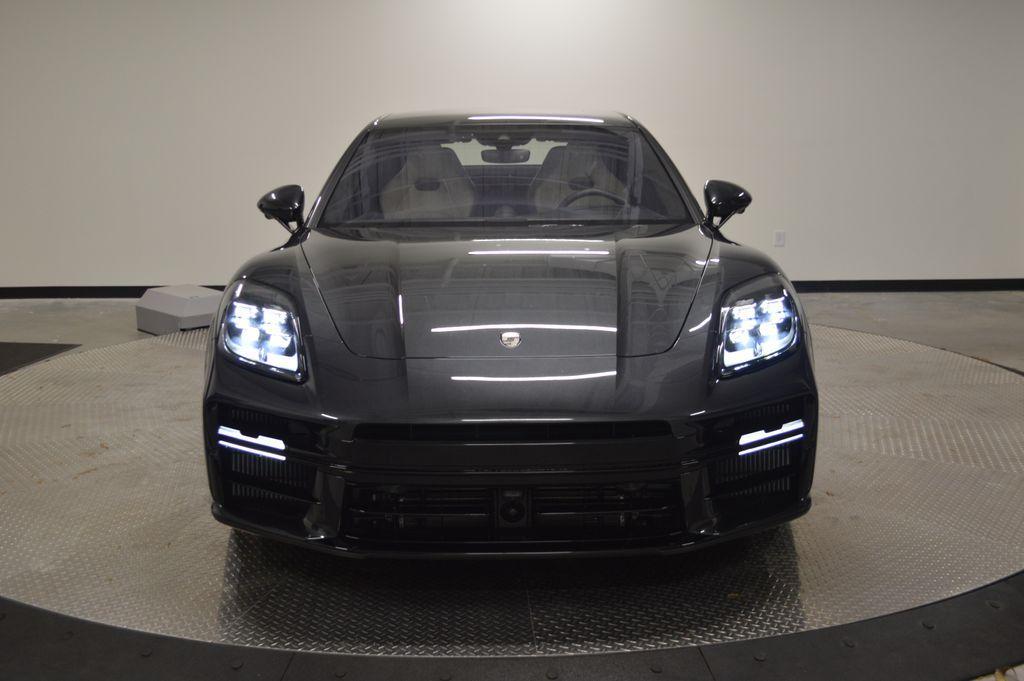new 2026 Porsche Panamera car