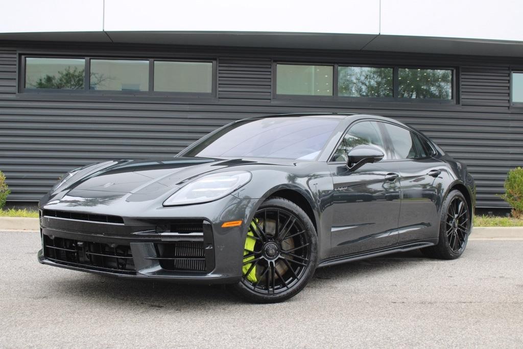 new 2026 Porsche Panamera car