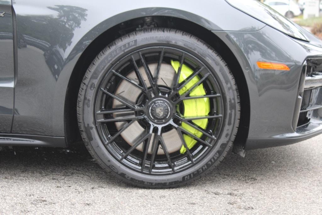 new 2026 Porsche Panamera car