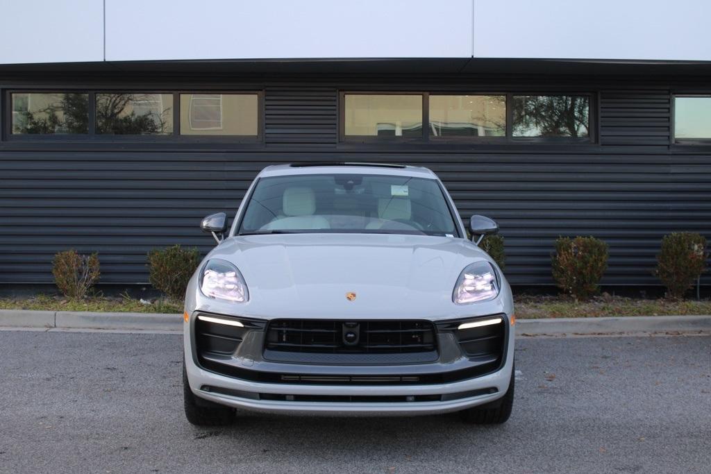 new 2026 Porsche Macan car
