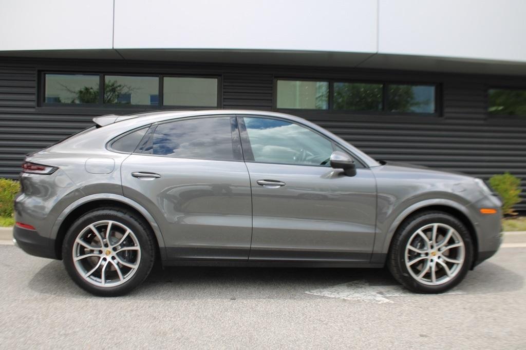 used 2025 Porsche Cayenne car, priced at $99,990
