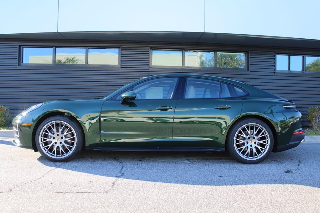 new 2026 Porsche Panamera car