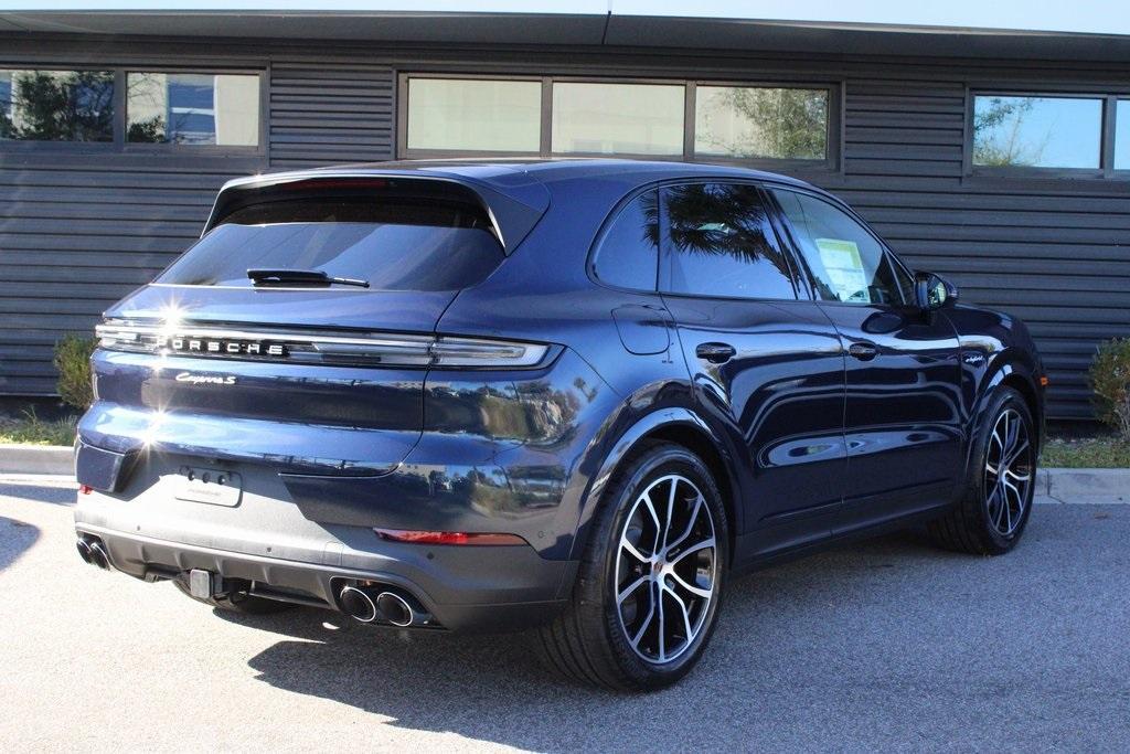 new 2026 Porsche Cayenne car