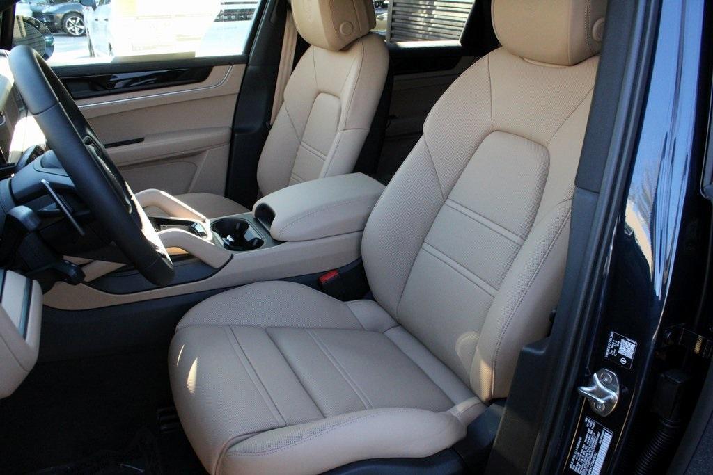 new 2026 Porsche Cayenne car