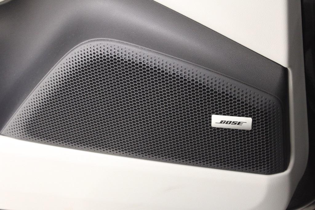 new 2026 Porsche Macan car