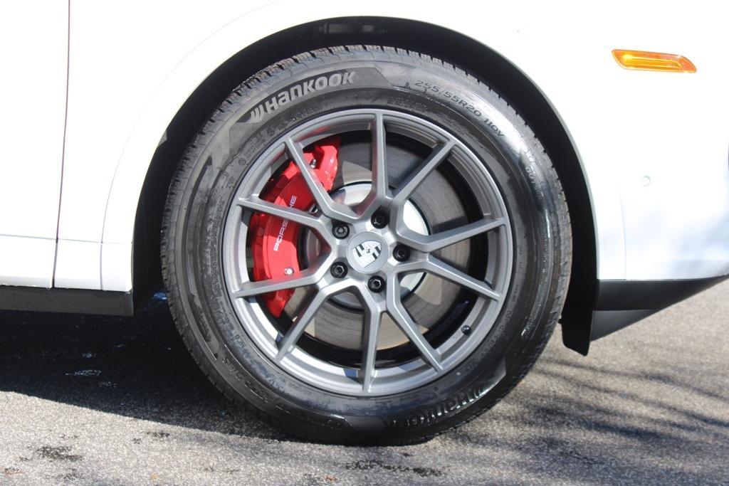 new 2026 Porsche Cayenne car