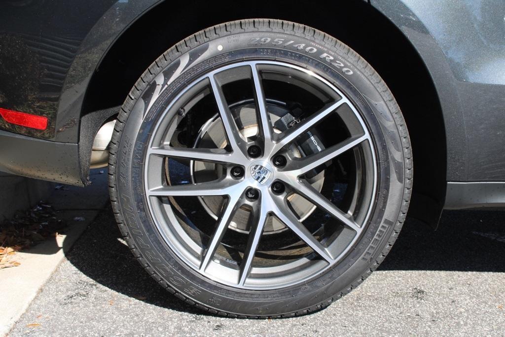 new 2026 Porsche Macan car