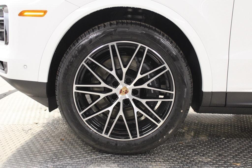 new 2026 Porsche Cayenne car