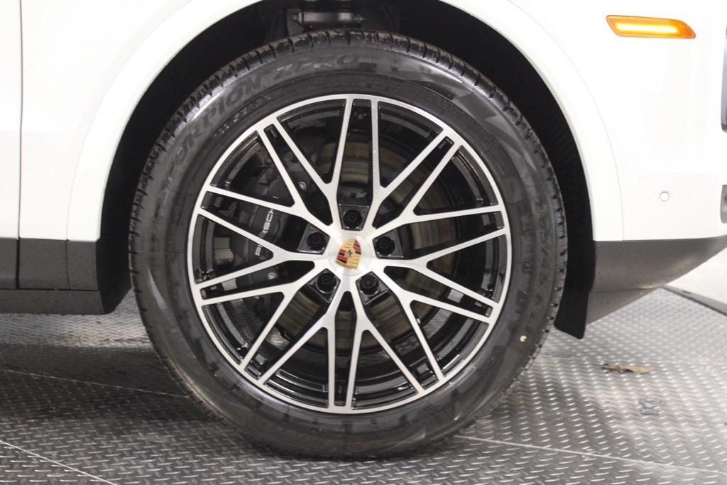 new 2026 Porsche Cayenne car