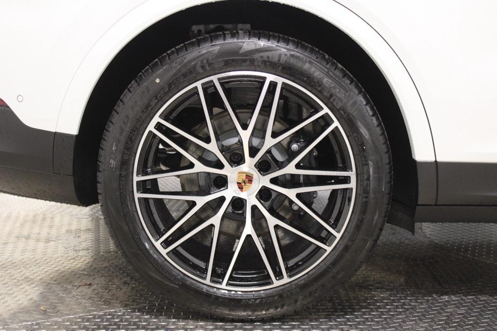 new 2026 Porsche Cayenne car