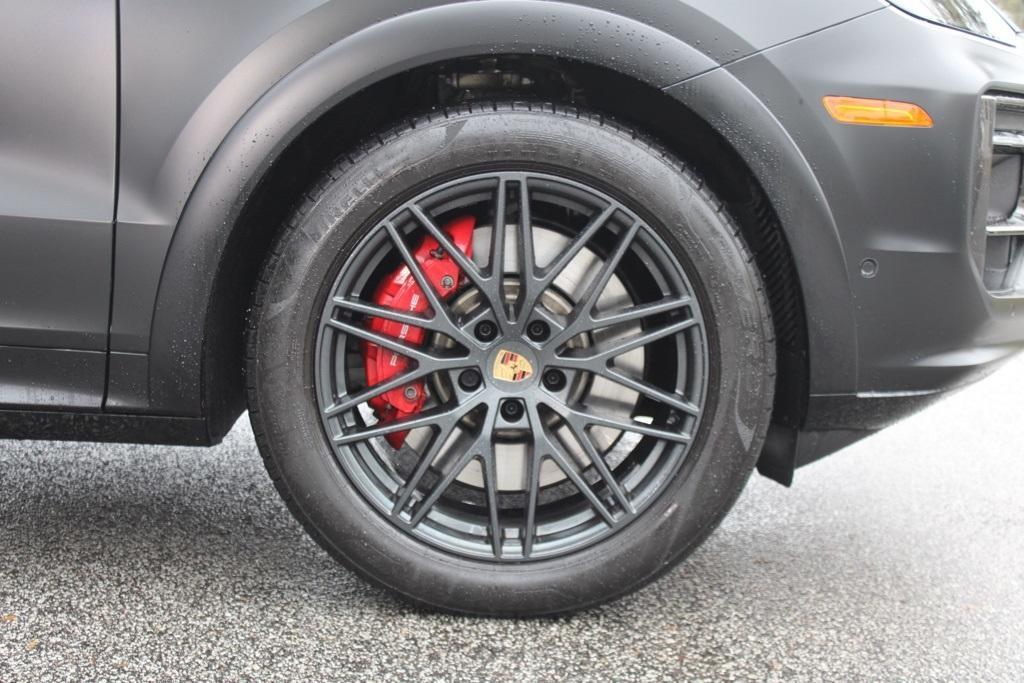 used 2025 Porsche Cayenne car, priced at $149,995