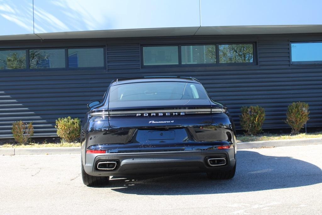 new 2026 Porsche Panamera car