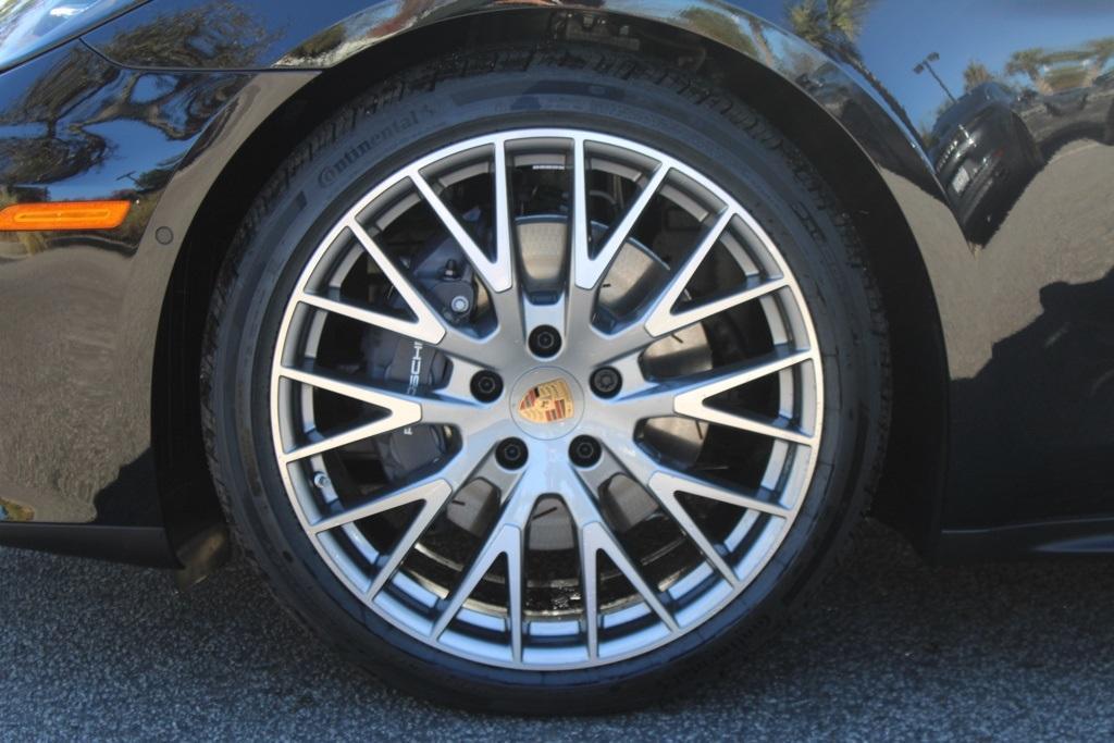 new 2026 Porsche Panamera car