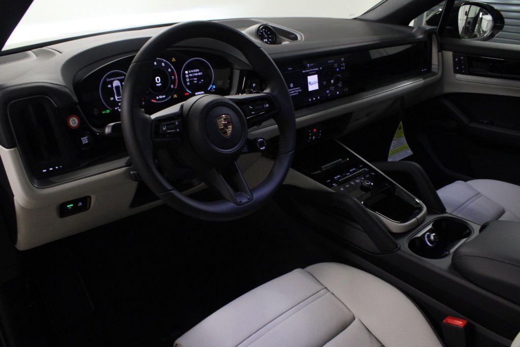 new 2026 Porsche Cayenne car