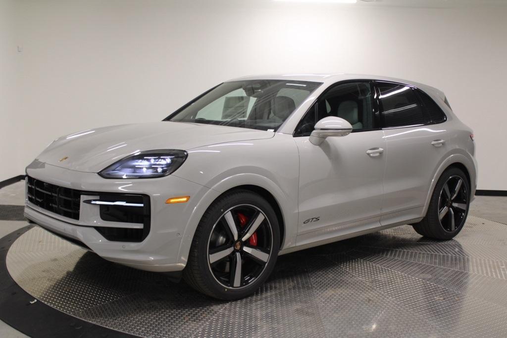 new 2026 Porsche Cayenne car