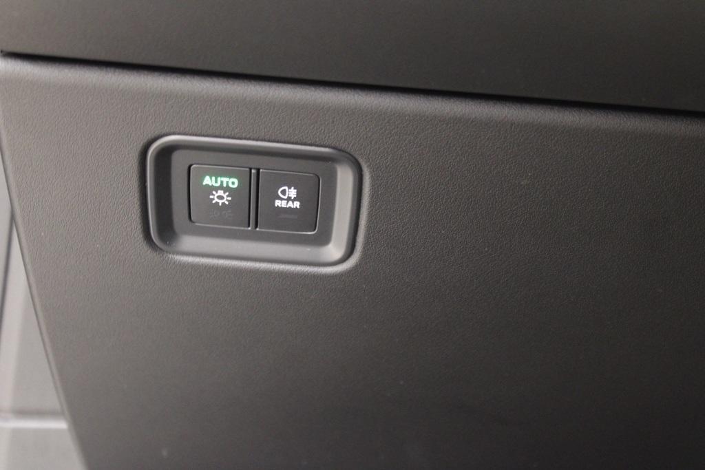 new 2026 Porsche Macan car