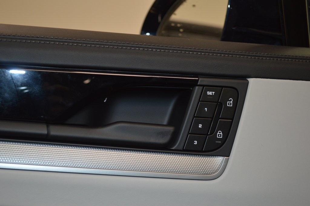 new 2026 Porsche Cayenne car