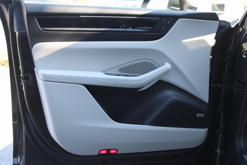 new 2025 Porsche Macan car, priced at $114,075