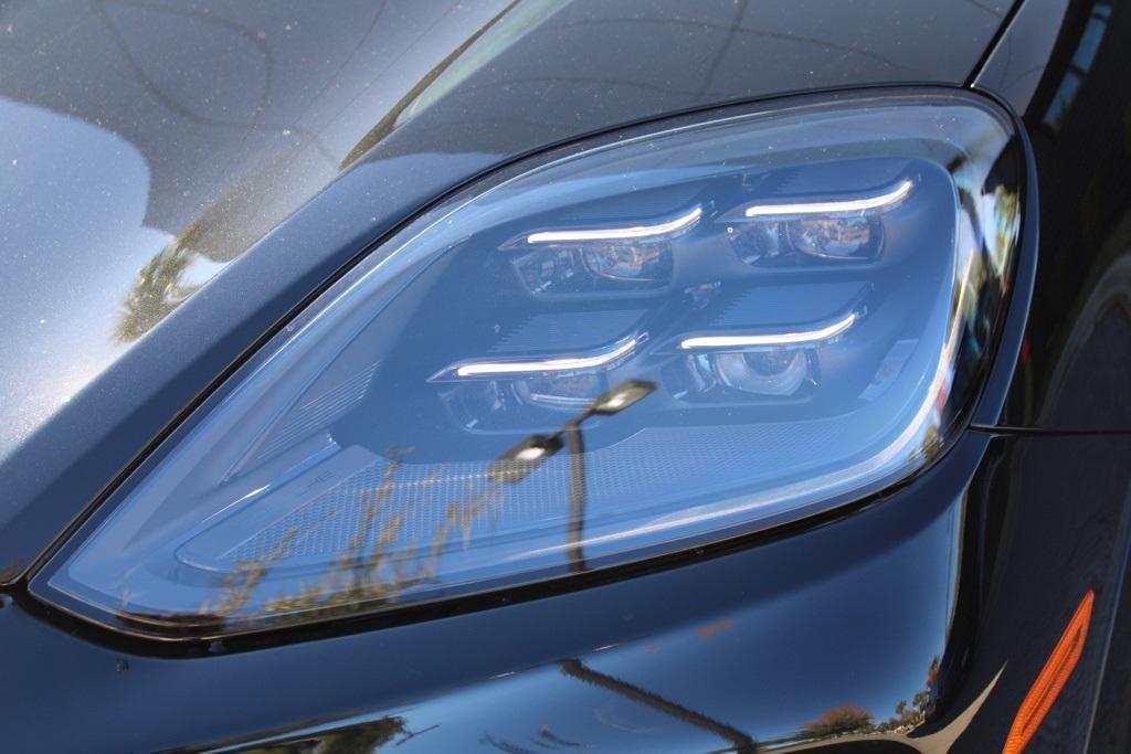 new 2026 Porsche Cayenne car