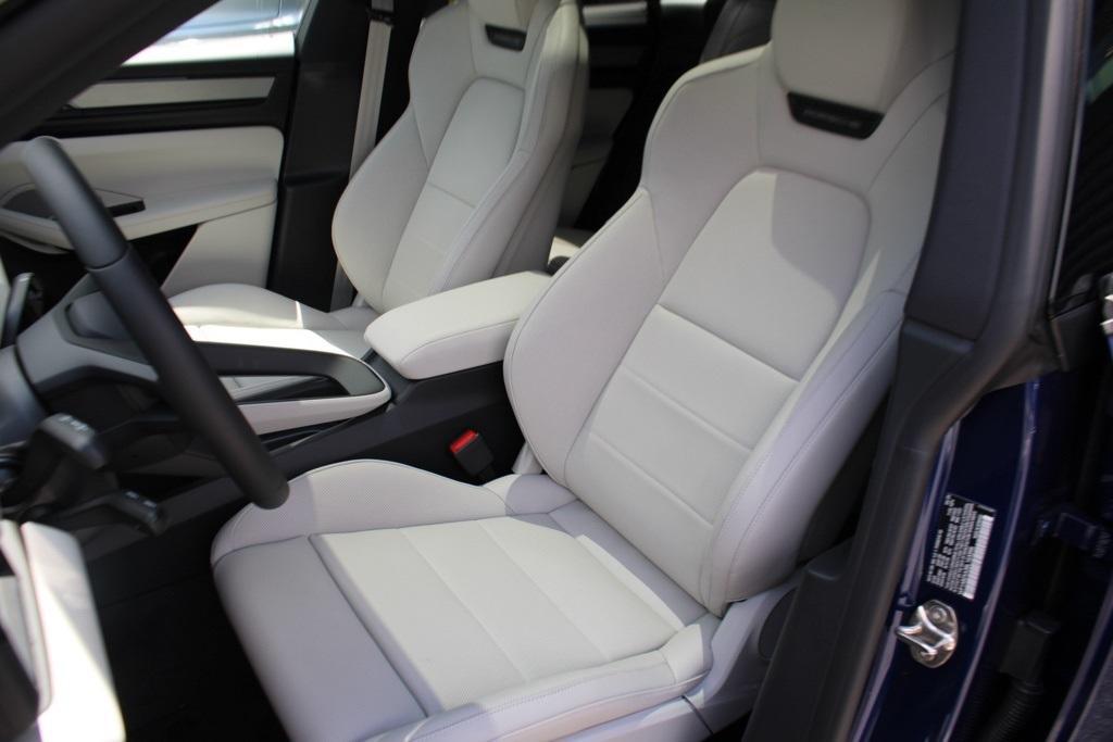 new 2025 Porsche Macan car, priced at $112,715