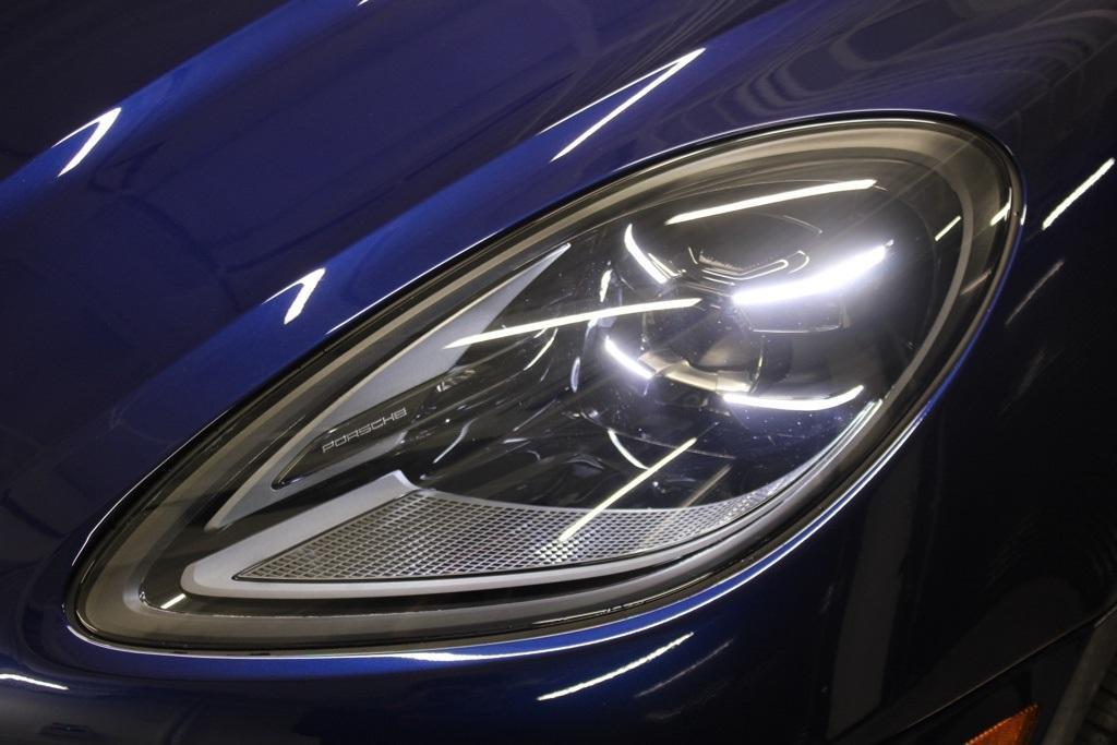 new 2026 Porsche Macan car