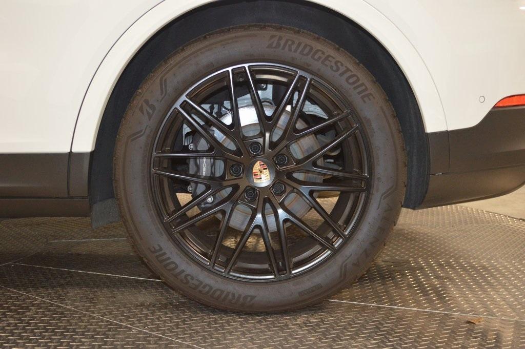 used 2025 Porsche Cayenne car, priced at $92,875