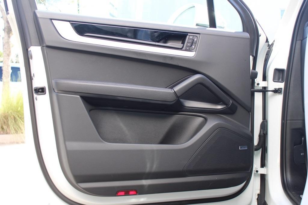 used 2025 Porsche Cayenne car, priced at $92,875