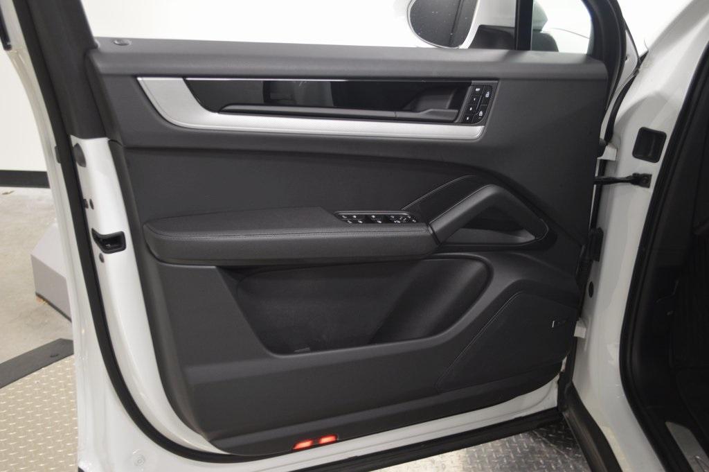 used 2025 Porsche Cayenne car, priced at $92,875