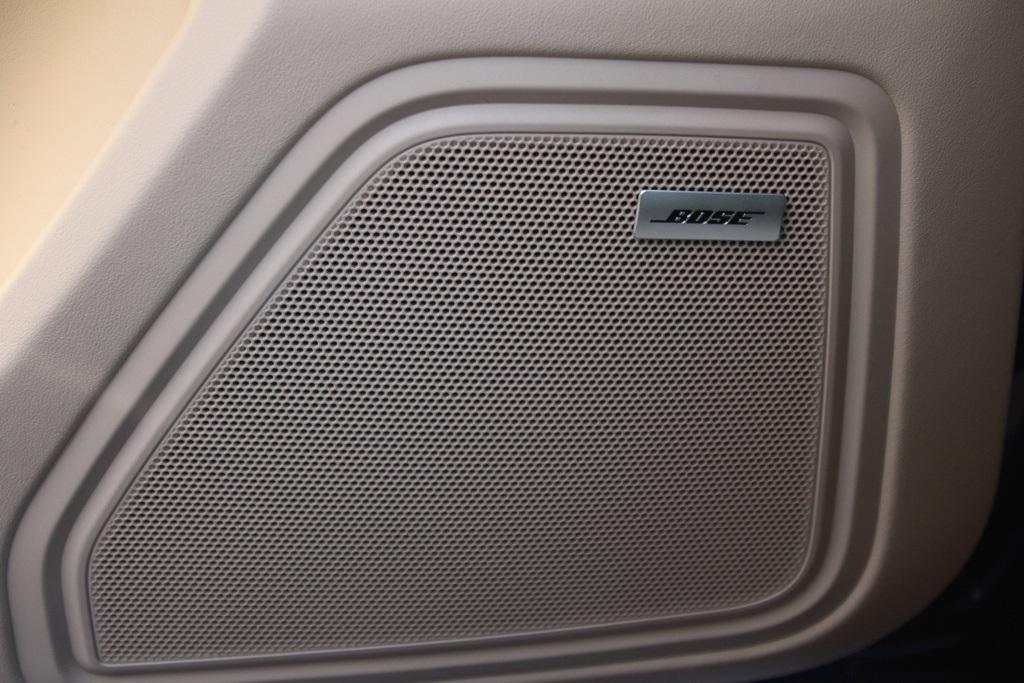 new 2026 Porsche Macan car