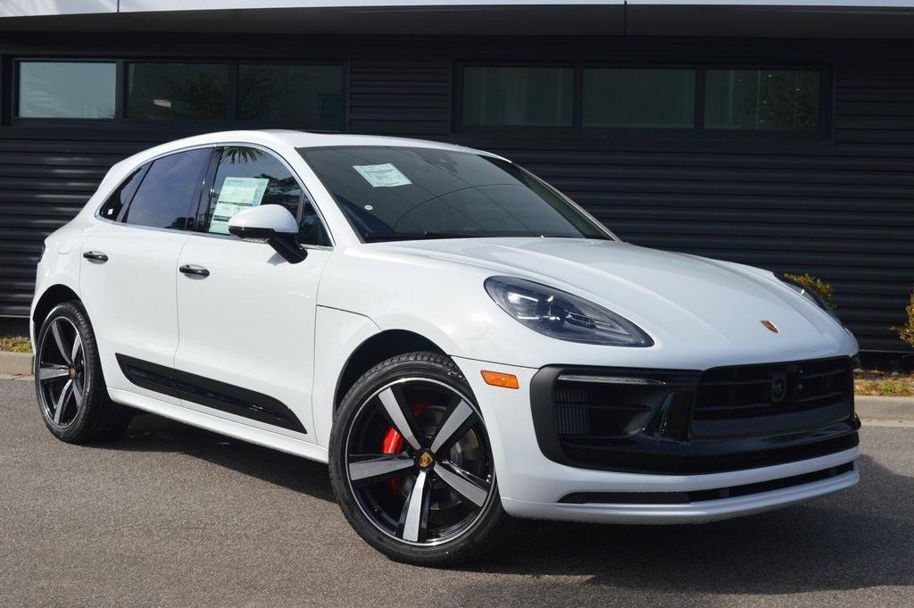 new 2026 Porsche Macan car