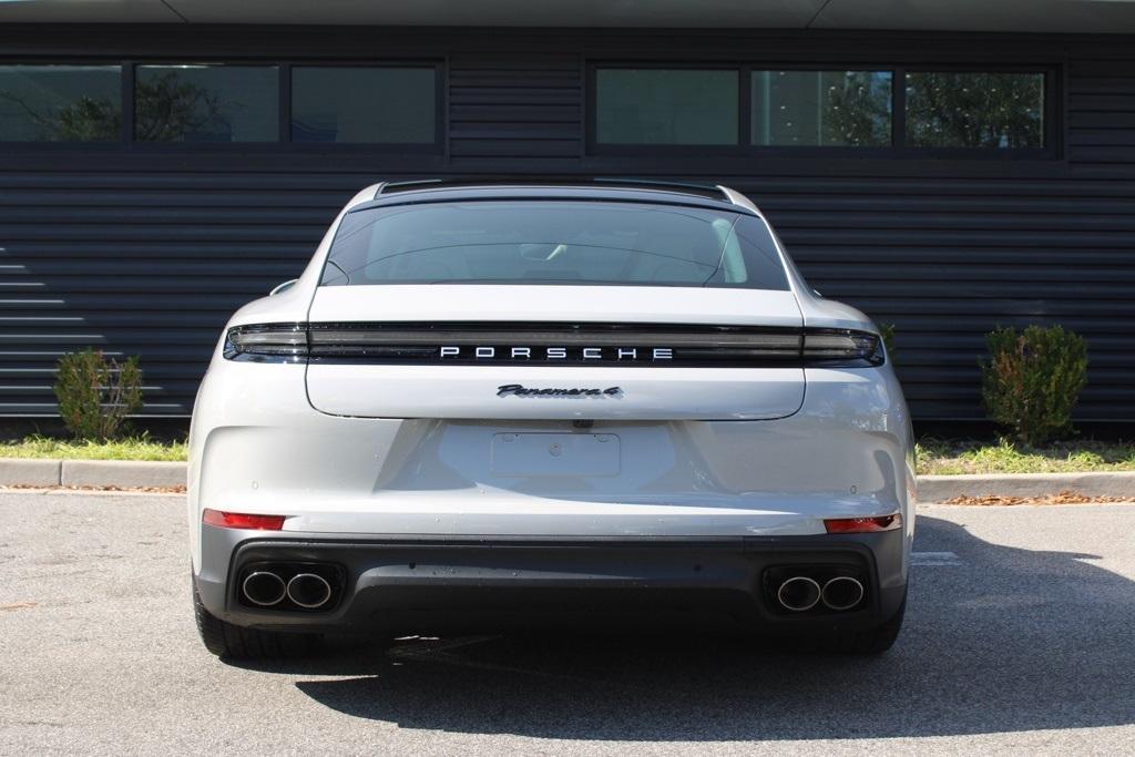 new 2026 Porsche Panamera car
