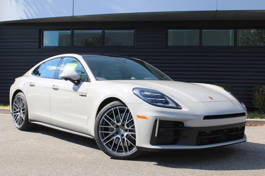 new 2026 Porsche Panamera car