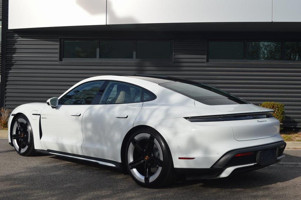 new 2026 Porsche Taycan car