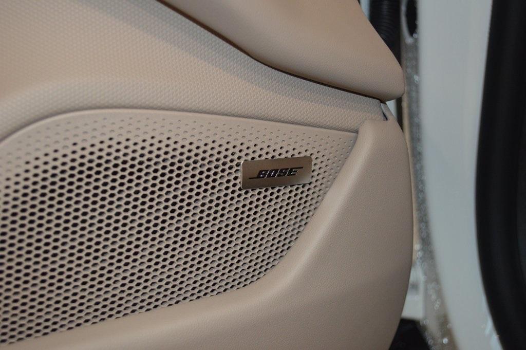 new 2026 Porsche Taycan car