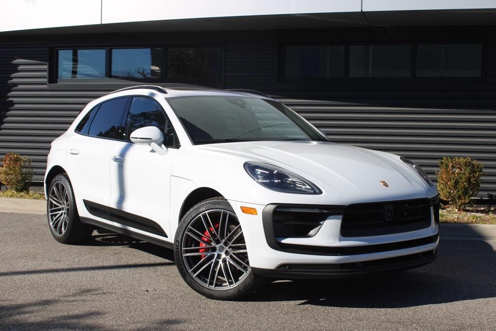 new 2026 Porsche Macan car