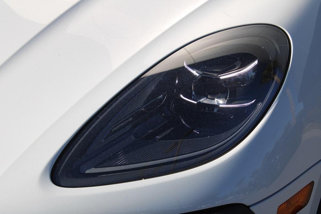 new 2026 Porsche Macan car