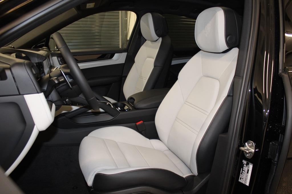 new 2026 Porsche Cayenne car