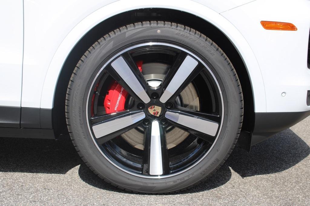 new 2026 Porsche Cayenne car