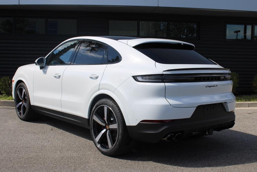 new 2026 Porsche Cayenne car