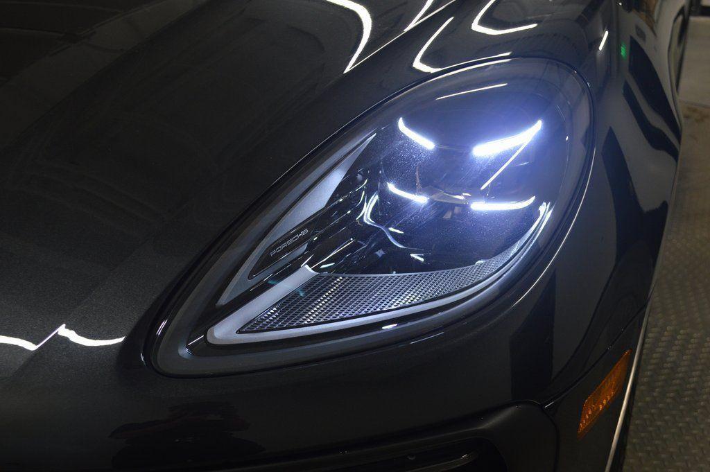 new 2026 Porsche Macan car
