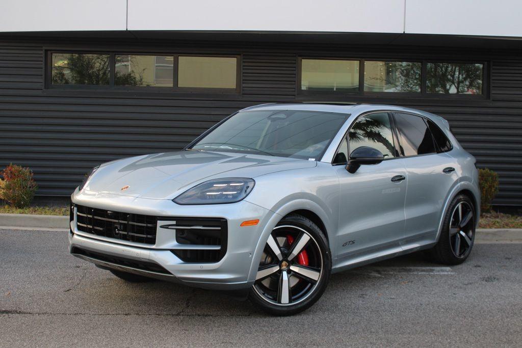 new 2026 Porsche Cayenne car
