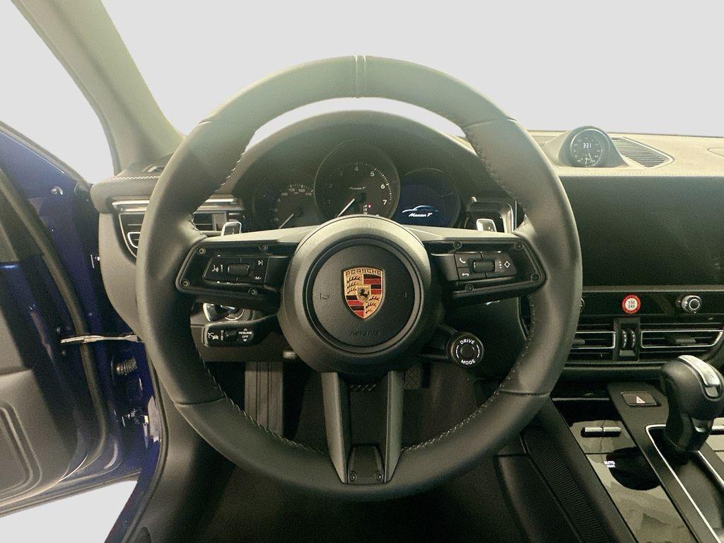 new 2026 Porsche Macan car