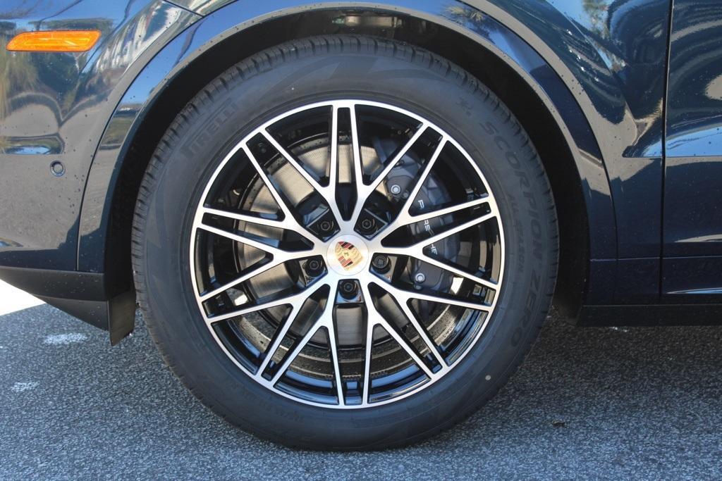 new 2026 Porsche Cayenne car