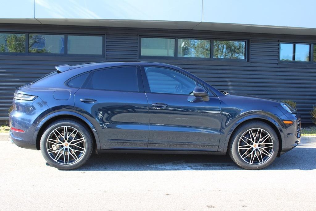 new 2026 Porsche Cayenne car