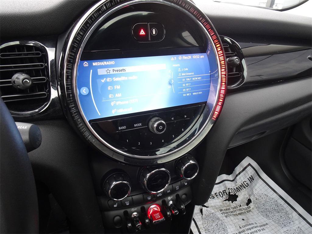 used 2022 MINI Hardtop car, priced at $19,500