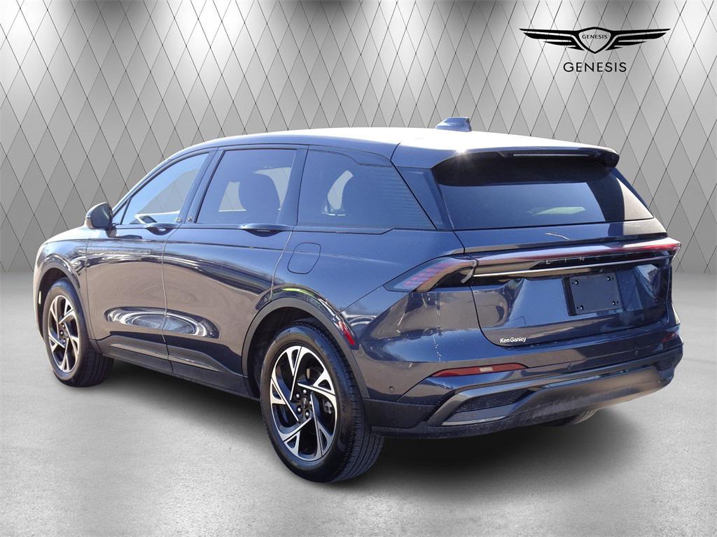 used 2024 Lincoln Nautilus car, priced at $44,500