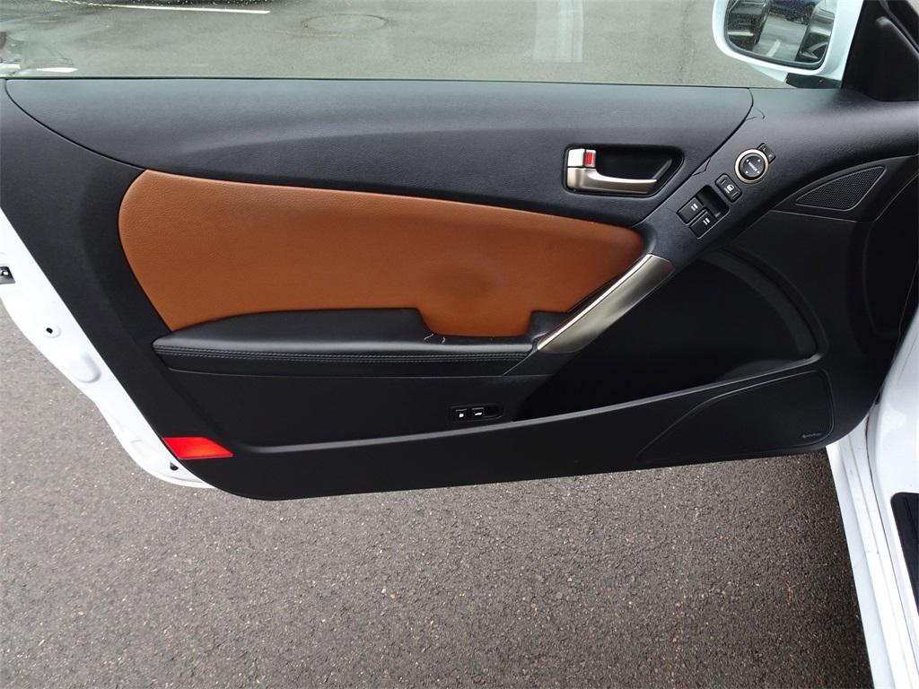 used 2014 Hyundai Genesis Coupe car, priced at $6,000