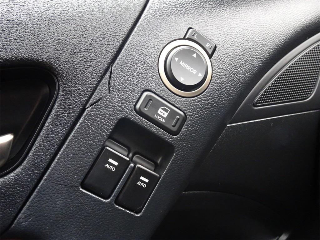 used 2014 Hyundai Genesis Coupe car, priced at $6,000