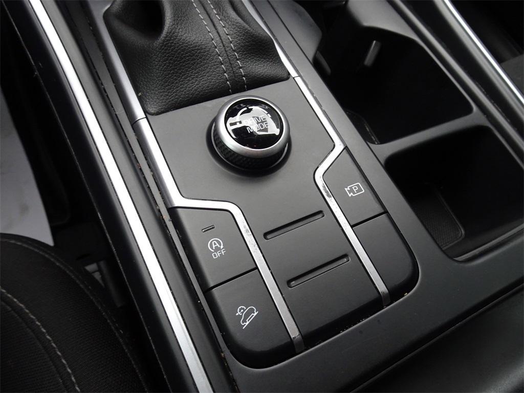 used 2023 Kia Sorento car, priced at $20,500